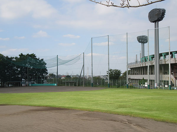 保土ケ谷公園少年野球場